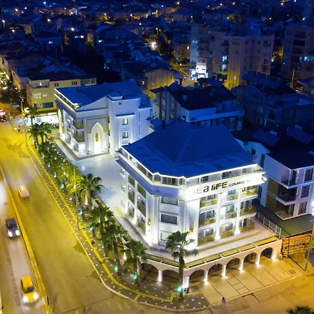 호텔 Sealife Lounge - Adult Only 3*