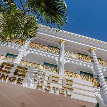 Sealife Lounge - Adult Only 3*