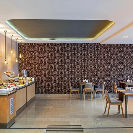 Sealife Lounge - Adult Only 3*