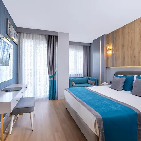 Sealife Lounge - Adult Only