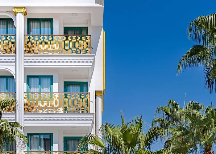 Sealife Lounge - Adult Only 3*