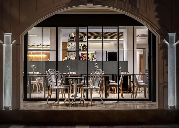 ホテル Sealife Lounge - Adult Only アンタルヤ