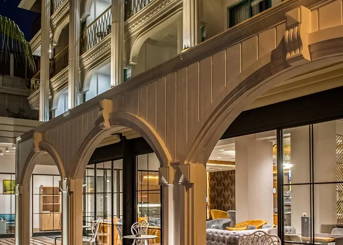 Sealife Lounge - Adult Only アンタルヤ