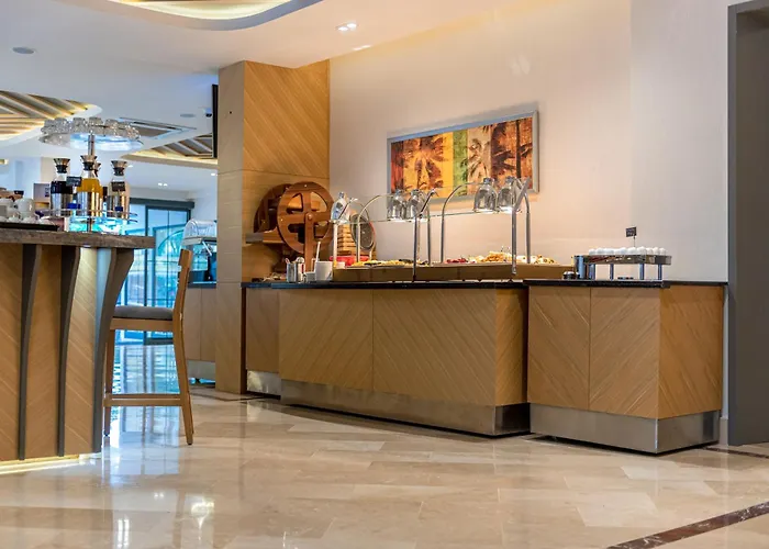 Sealife Lounge - Adult Only