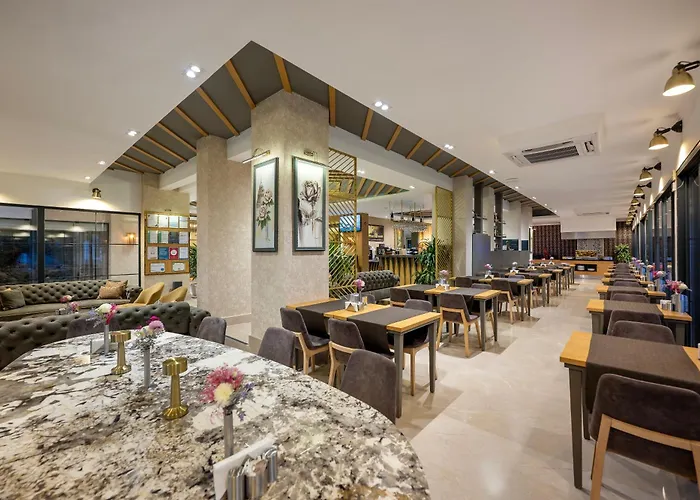 ホテル Sealife Lounge - Adult Only アンタルヤ